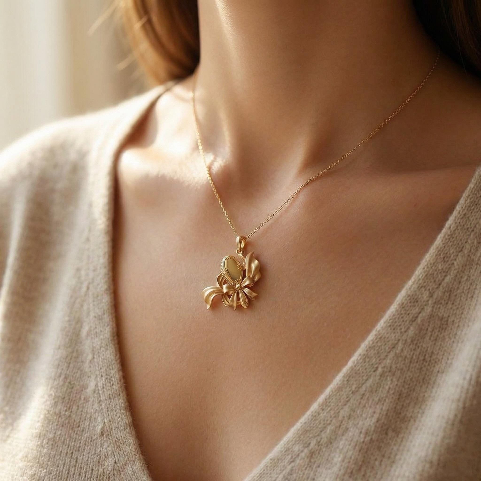 Wooden Hairbrush Pendant Necklace Bow Necklace, Vintage Vanity Necklace Gift for Her, Rose Gold Gold Silver Necklace, Brass or Sterling