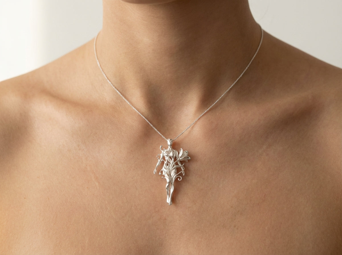The Self-Love Bloom Necklace | ZOLTHAIRE
