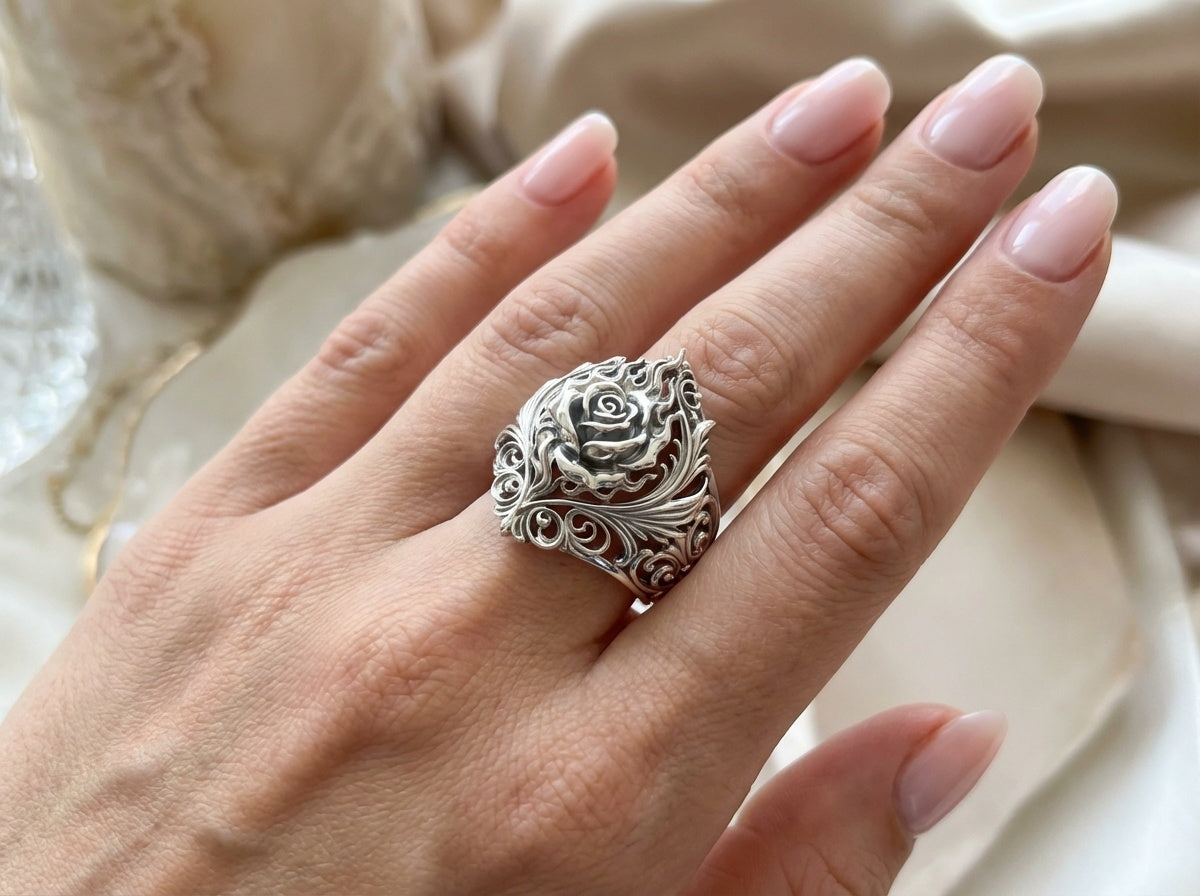 ZOLTHAIRE CRYMSAN ROSE RING